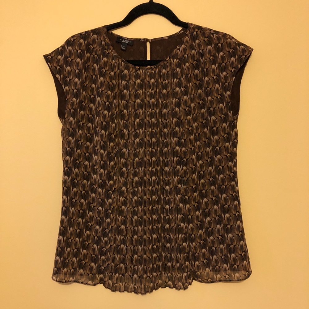 Talbots Lined Shell, Pleated front, Size 6